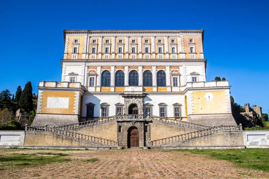 Palazzo farnese di caprarola